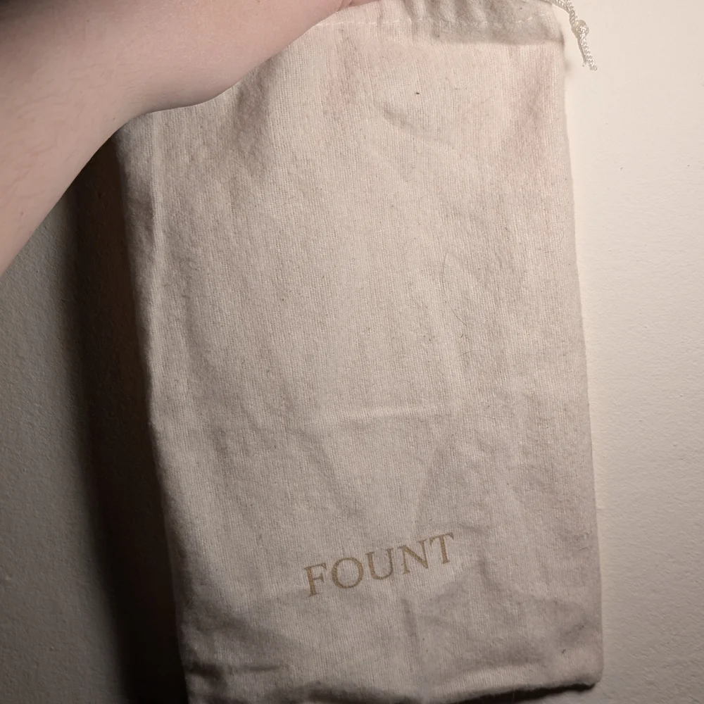 Fount Tan Leather Wristlet Clutch - Picture 7 of 7